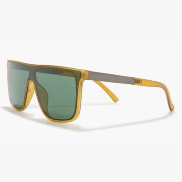 Vince Camuto Matte Green 63mm Flat Top Sunglasses - Unisex - Picture 2 of 11